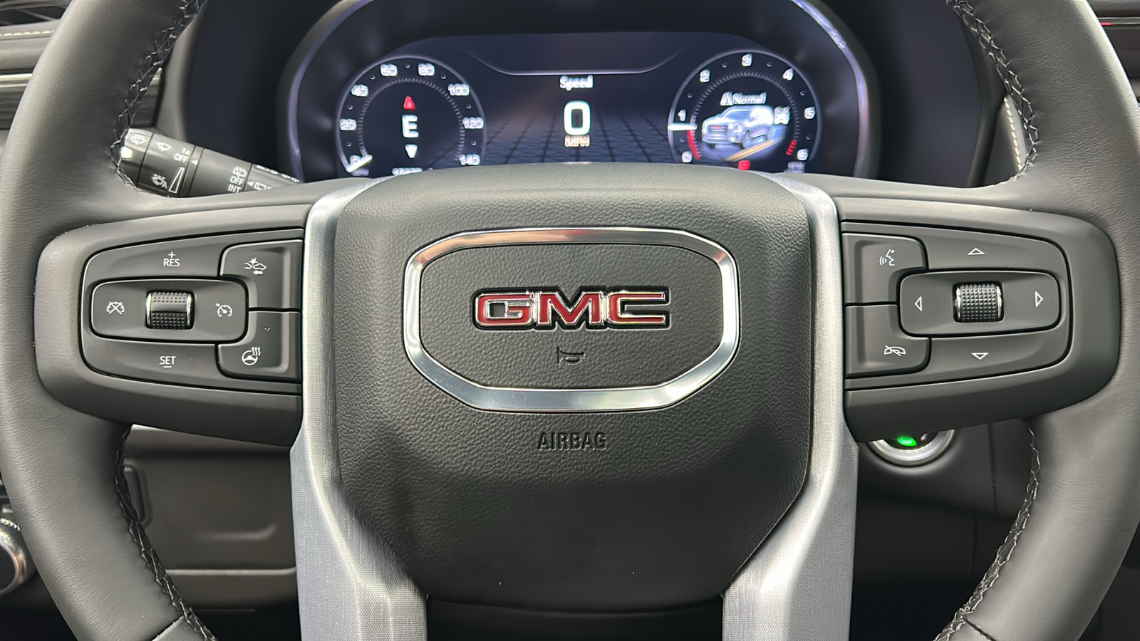 2023 GMC Yukon XL SLT 25