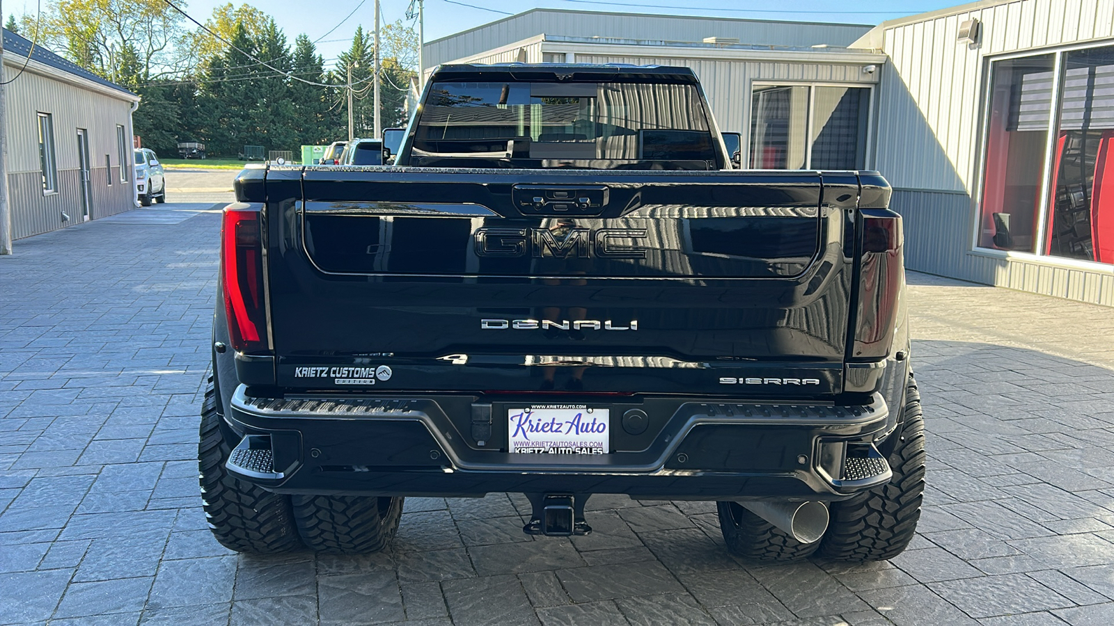 2024 GMC Sierra 3500HD Denali 4