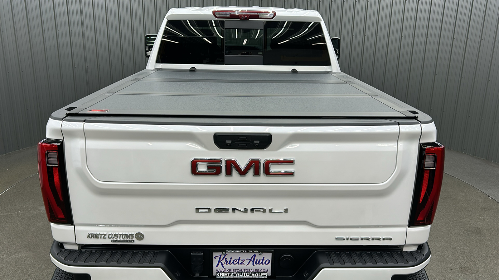 2024 GMC Sierra 2500HD Denali 17