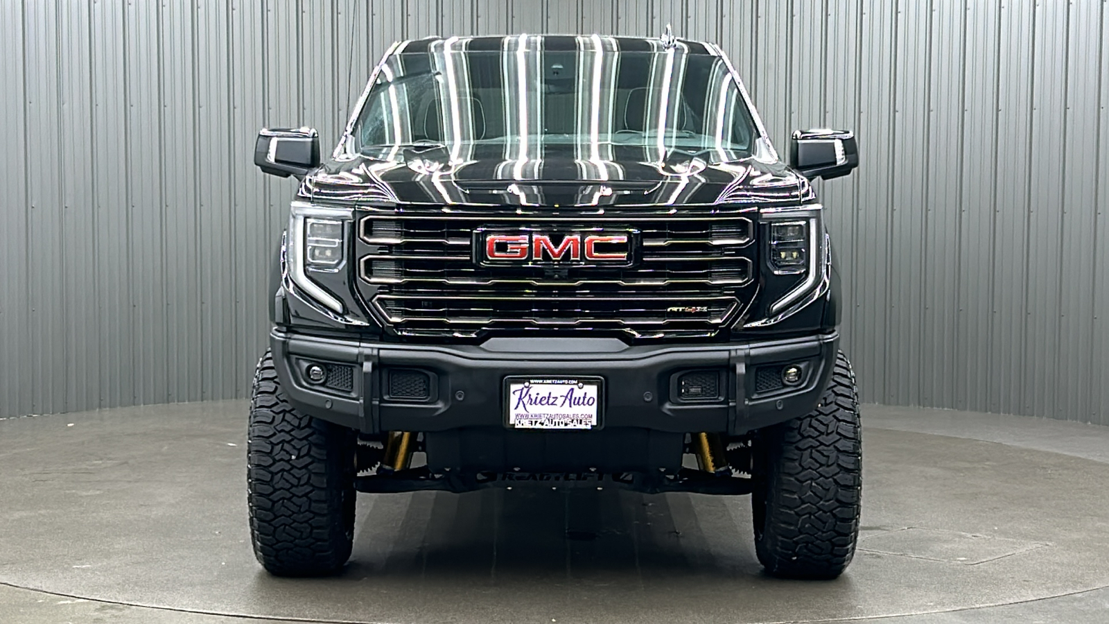 2023 GMC Sierra 1500 AT4X 8