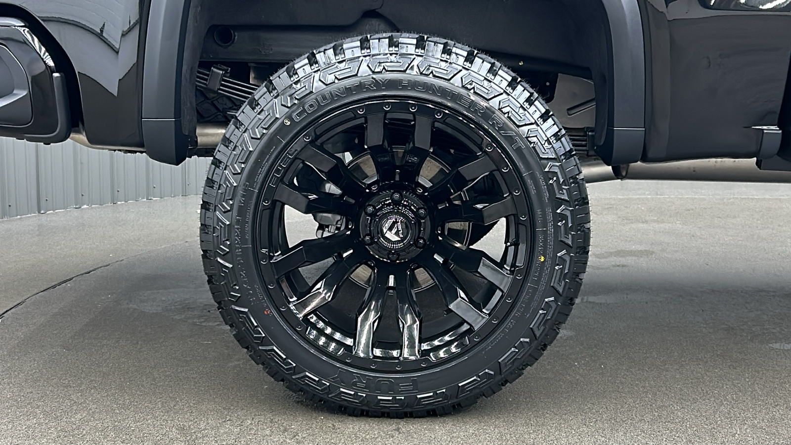 2023 GMC Sierra 1500 AT4X 11