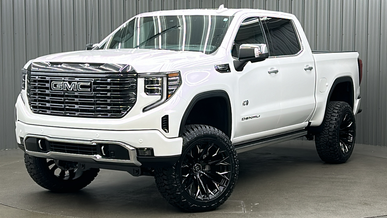 2024 GMC Sierra 1500 Denali Ultimate 1