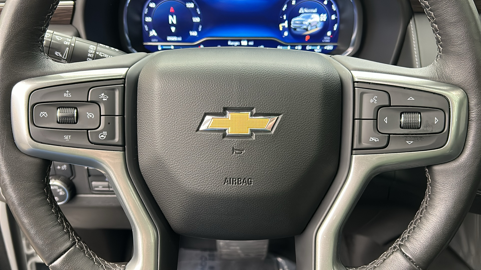 2022 Chevrolet Tahoe  27