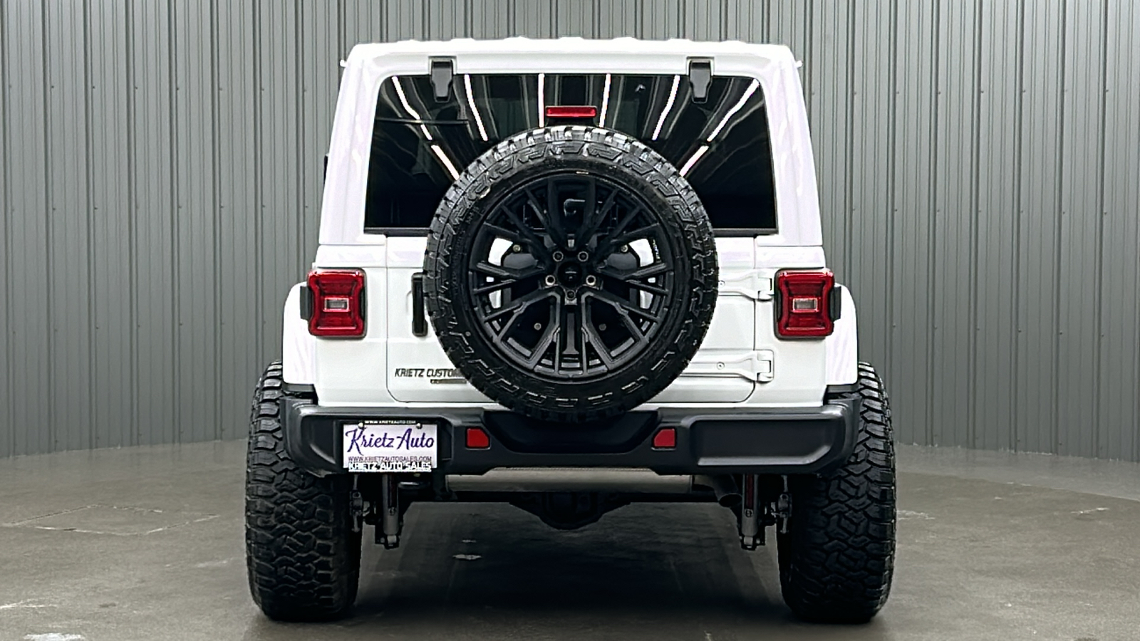 2024 Jeep Wrangler Sahara 4