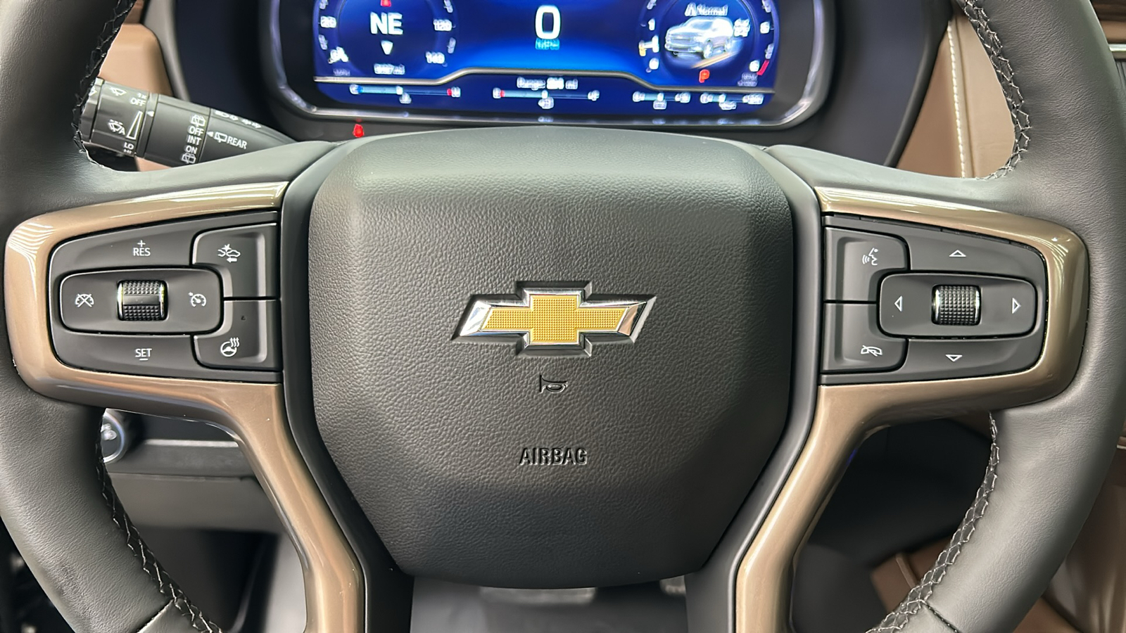 2023 Chevrolet Suburban  23