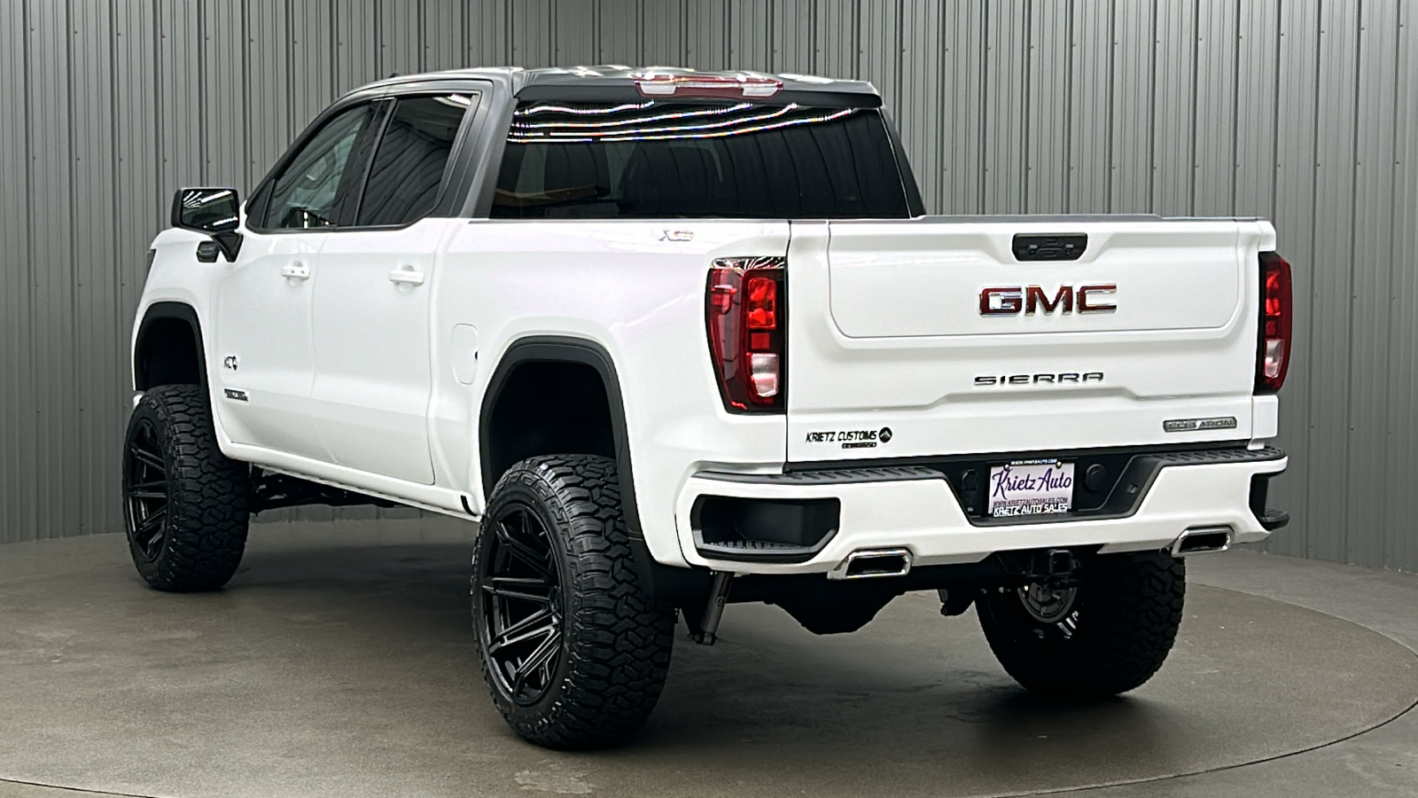 2024 GMC Sierra 1500 Elevation 3