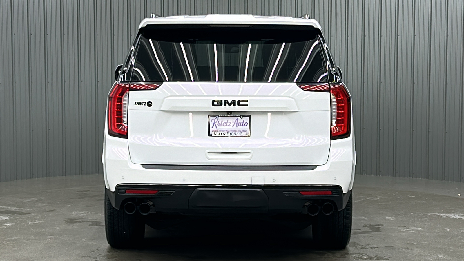 2023 GMC Yukon Denali 4