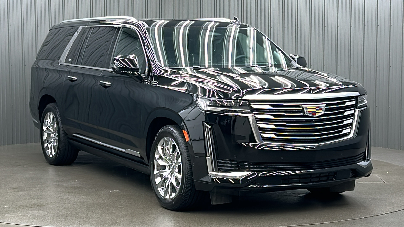 2023 Cadillac Escalade ESV Premium Luxury Platinum 7