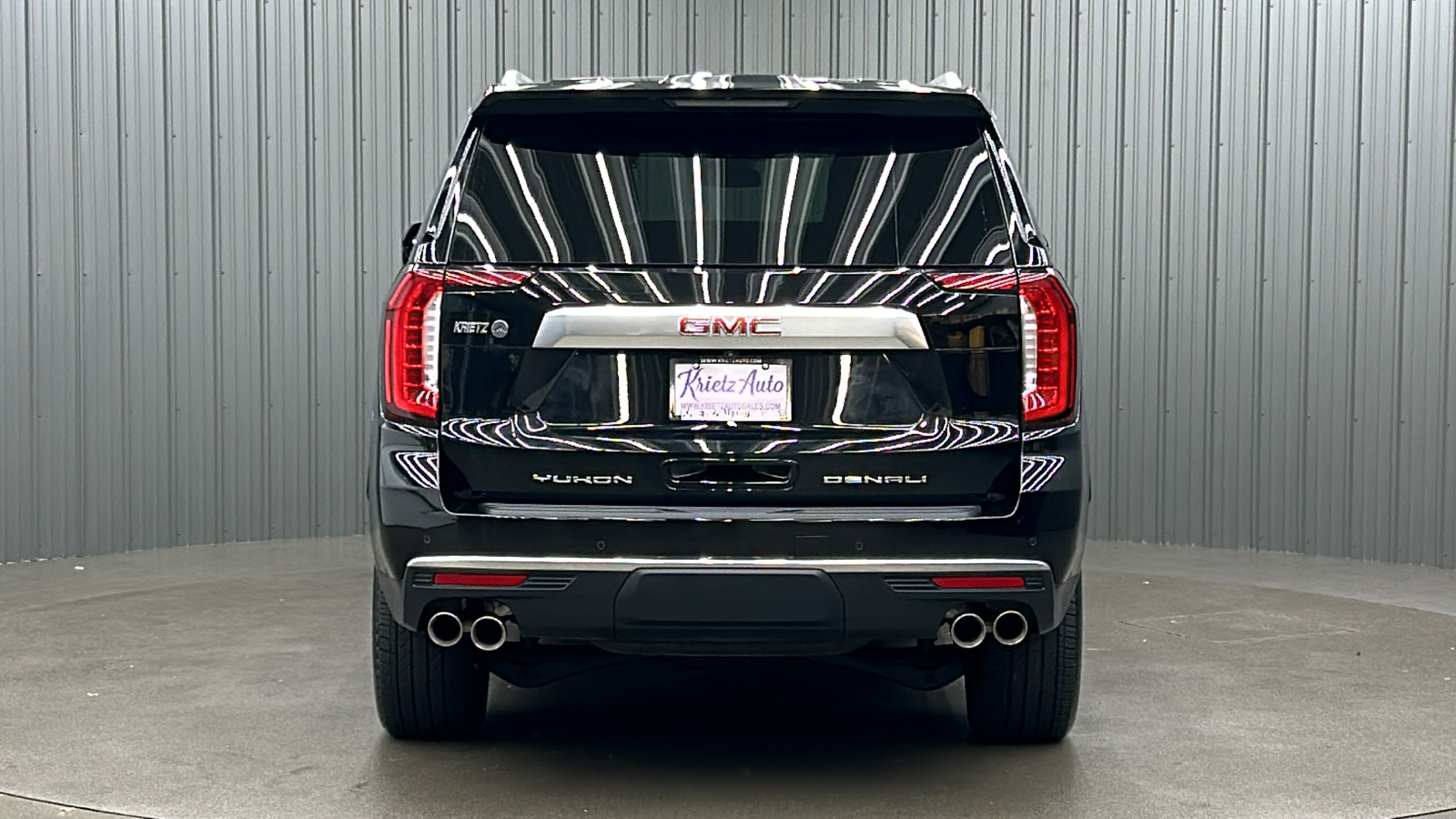 2023 GMC Yukon Denali 4