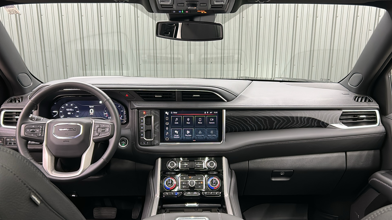 2023 GMC Yukon Denali 35