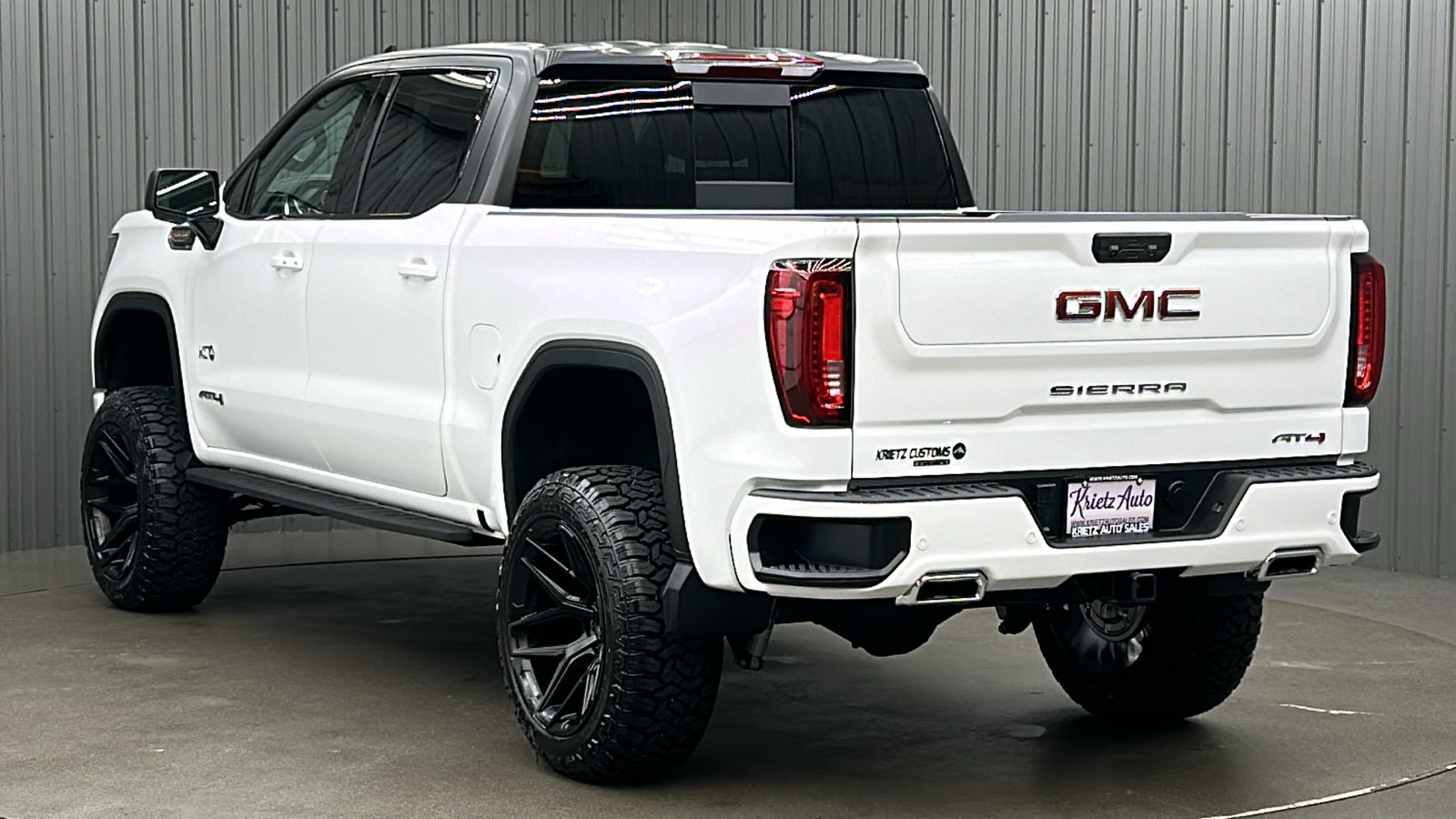 2024 GMC Sierra 1500  3