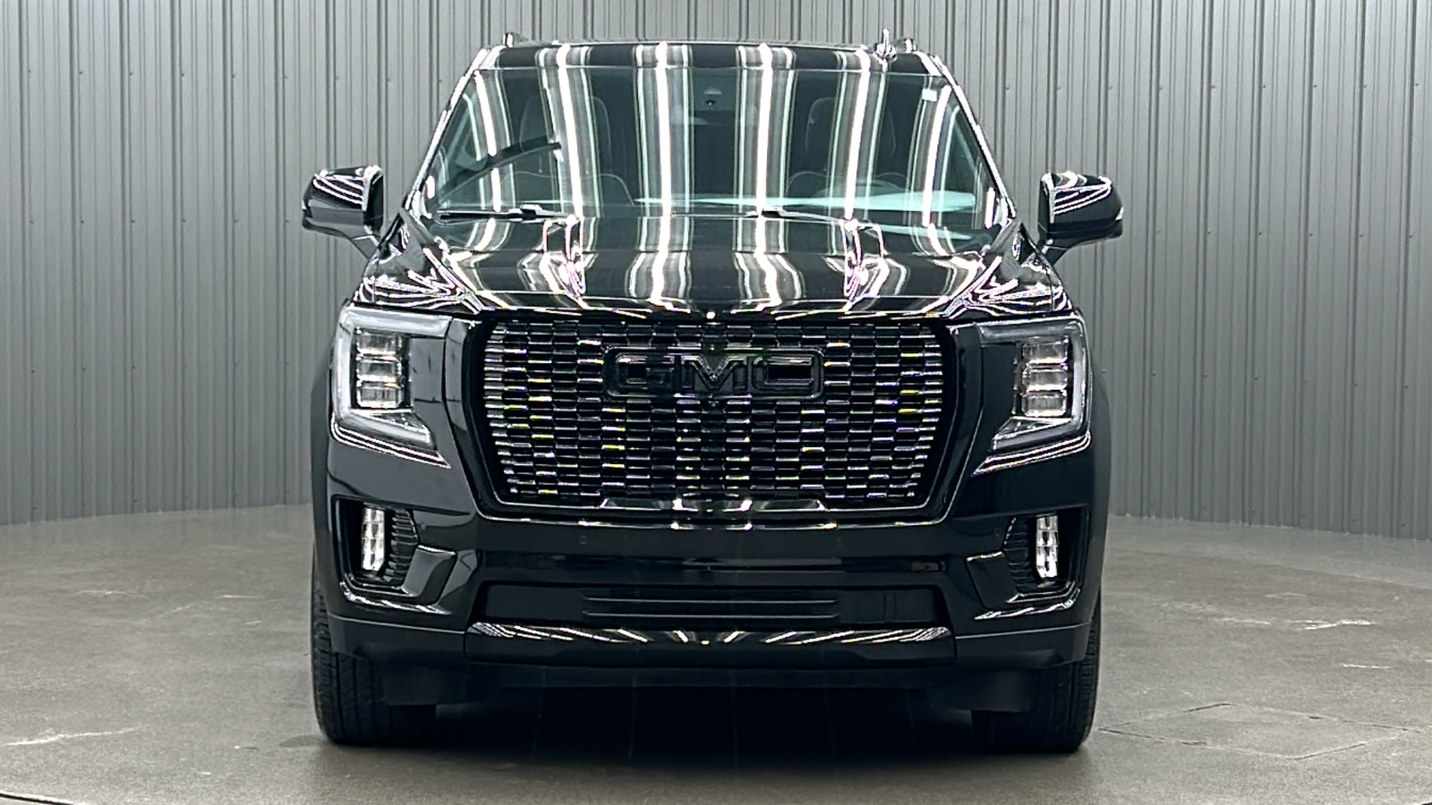 2023 GMC Yukon SLT 8