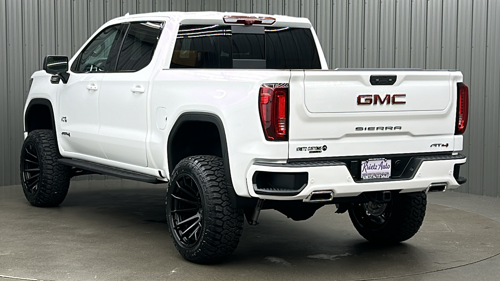 2024 GMC Sierra 1500 AT4 3