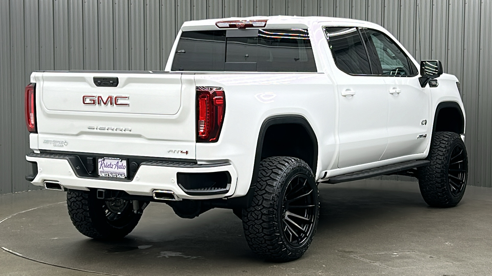 2024 GMC Sierra 1500 AT4 5