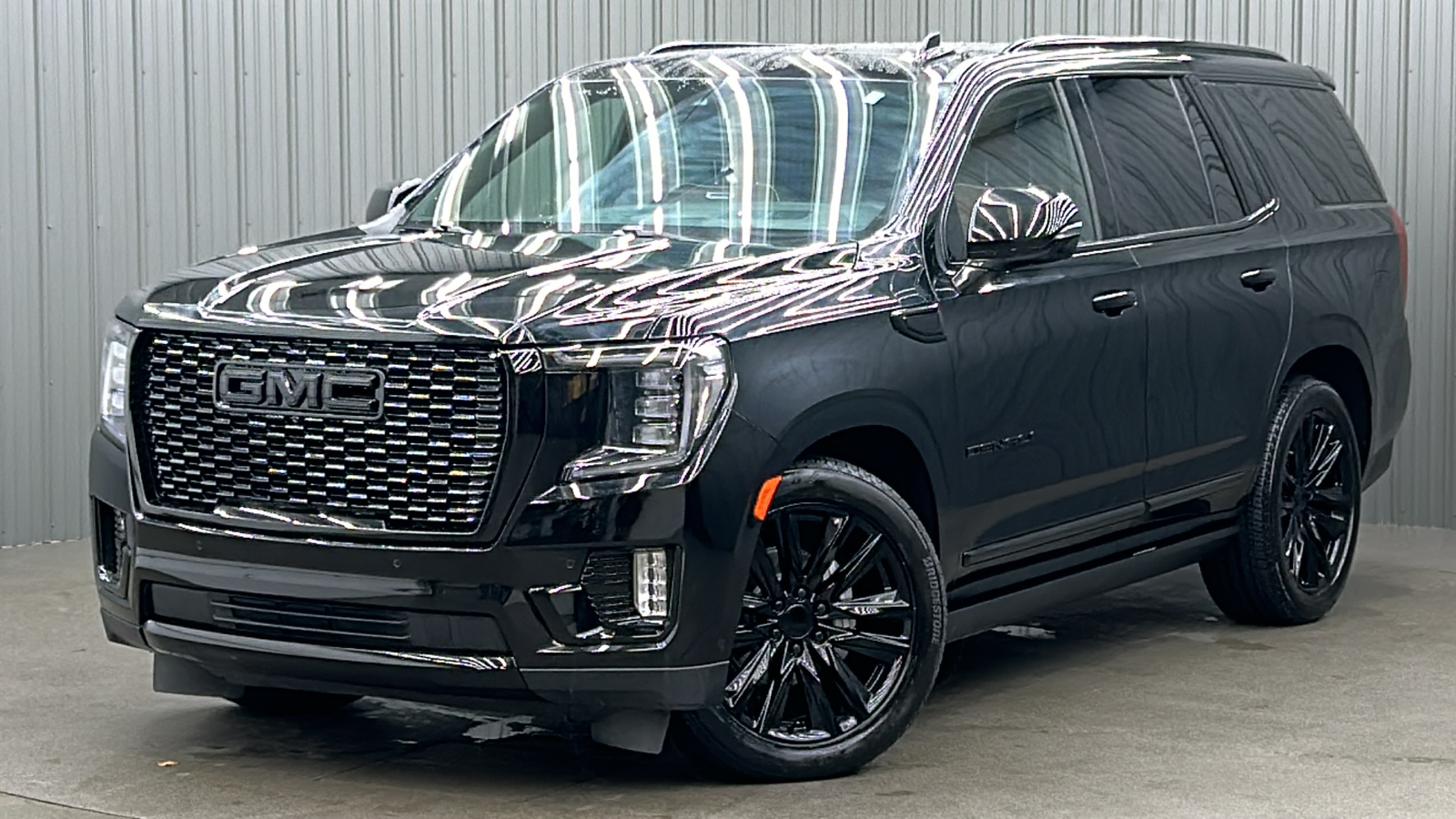 2023 GMC Yukon Denali Ultimate 1