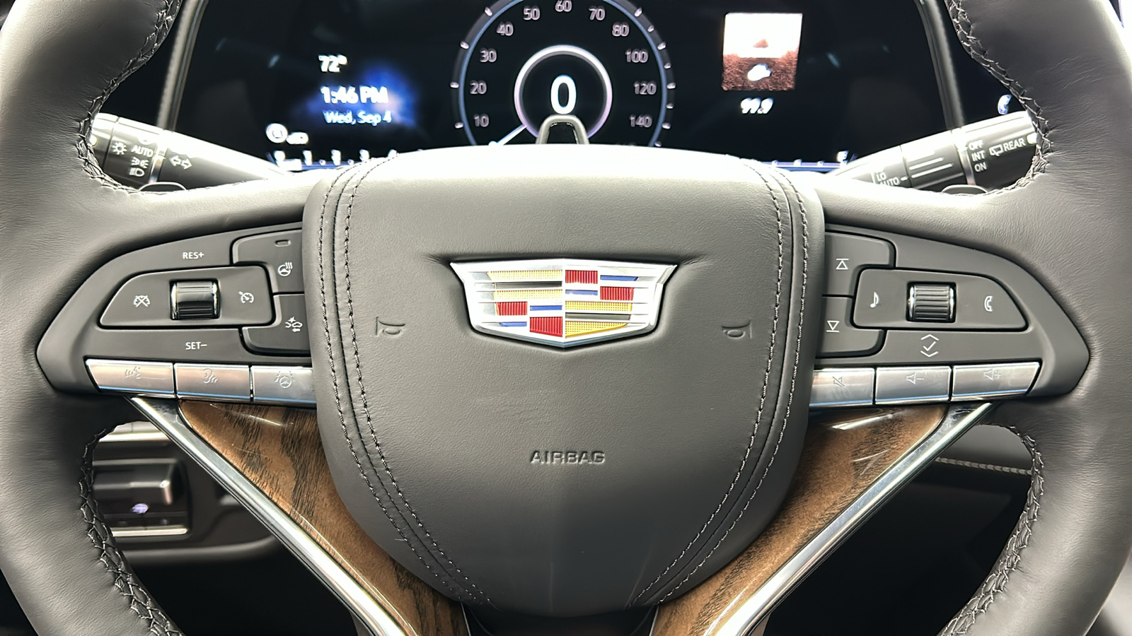 2023 Cadillac Escalade Premium Luxury Platinum 25