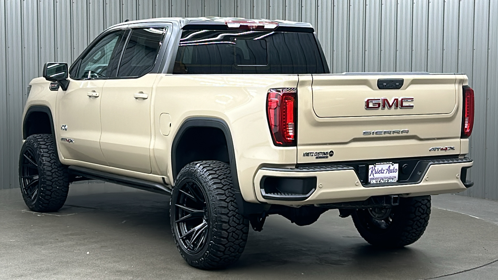 2022 GMC Sierra 1500 AT4X 3