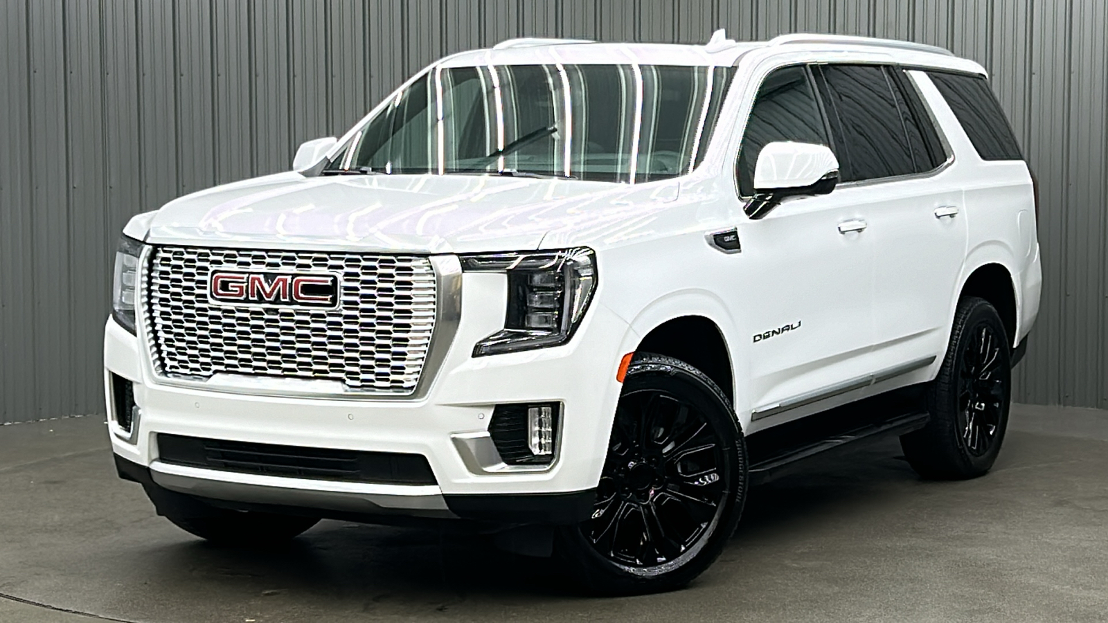 2023 GMC Yukon Denali 1