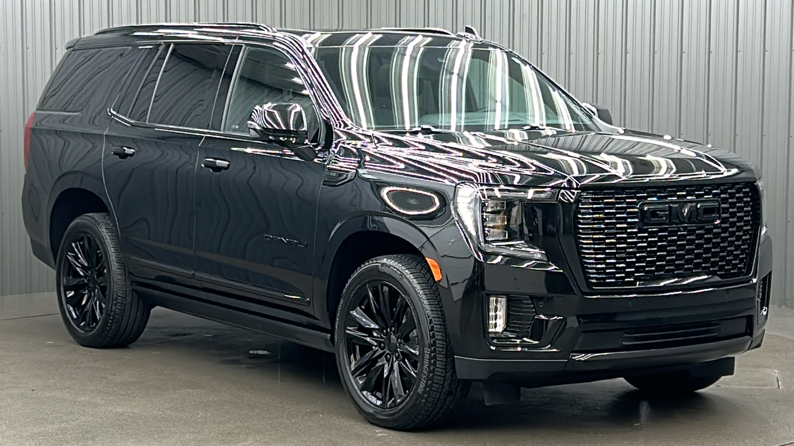 2023 GMC Yukon  7