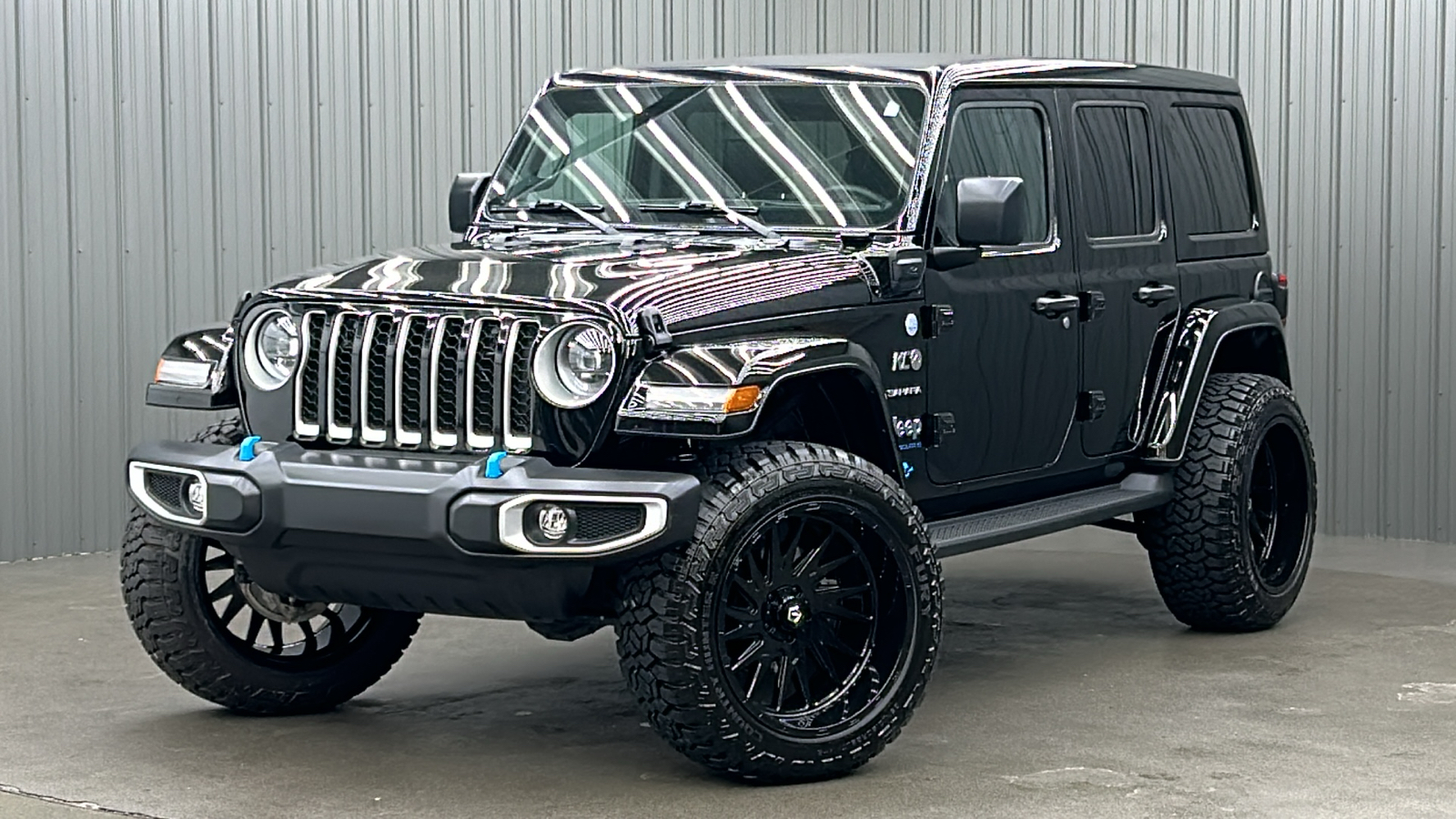 2023 Jeep Wrangler Sahara 4xe 1