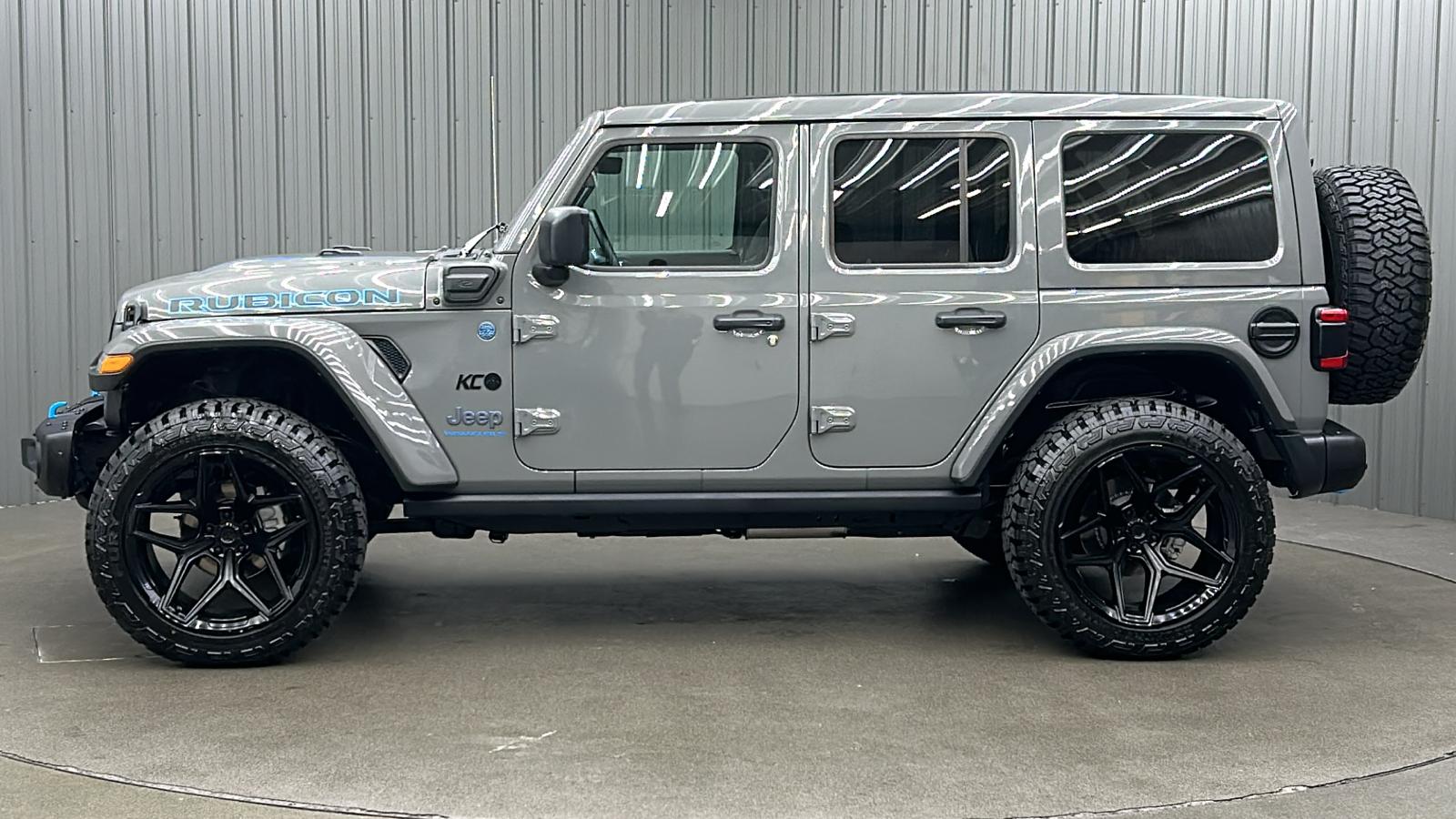 2023 Jeep Wrangler Rubicon 4xe 2