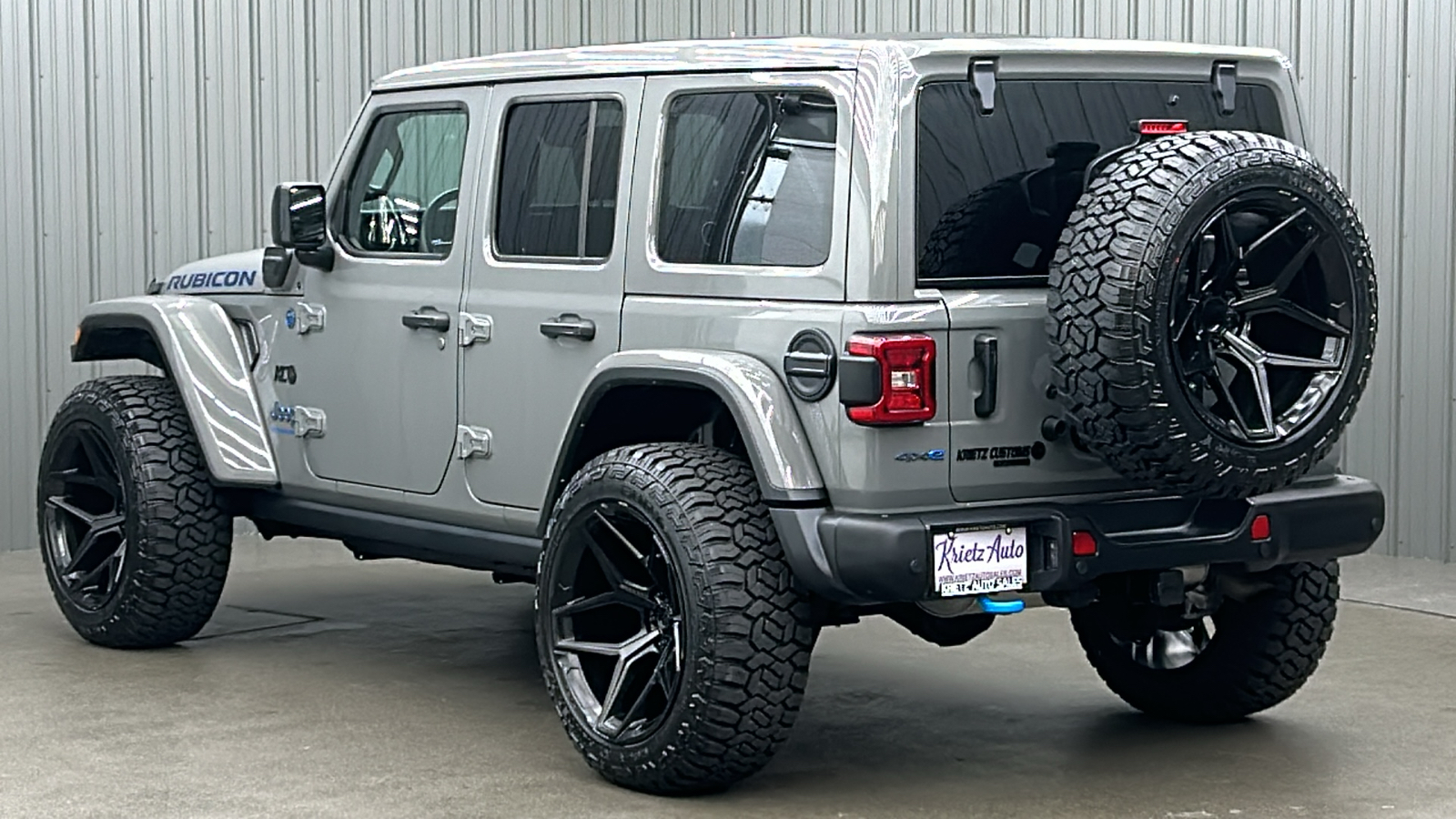 2023 Jeep Wrangler Rubicon 4xe 3