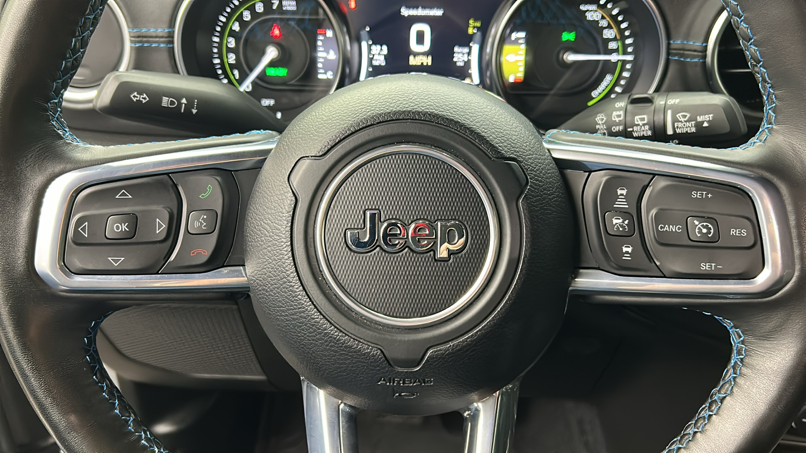 2023 Jeep Wrangler Rubicon 4xe 26