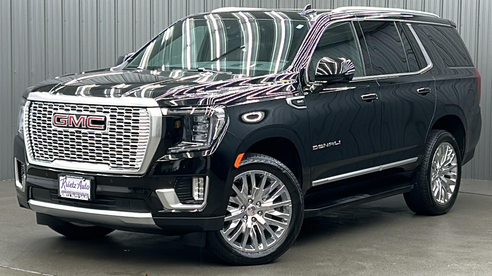 2023 GMC Yukon Denali 1