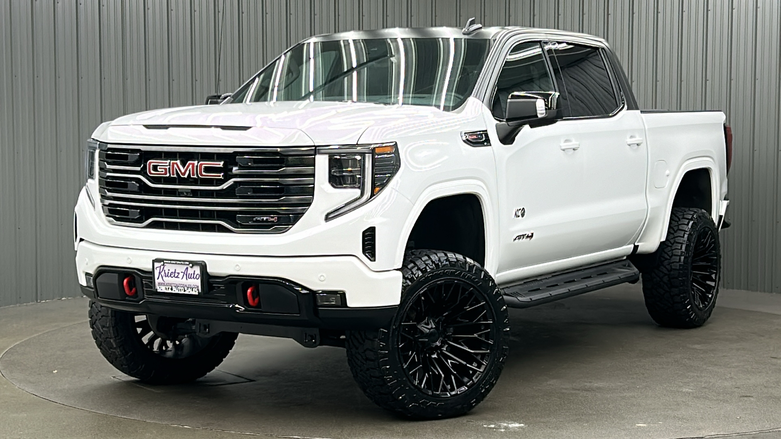 2022 GMC Sierra 1500 AT4 1