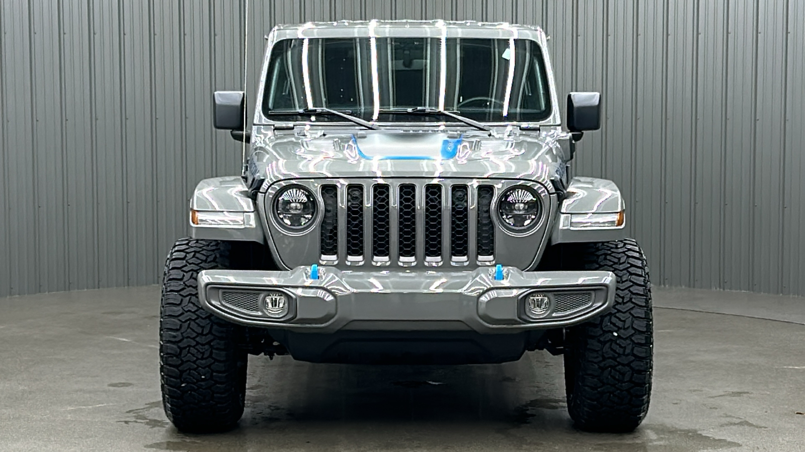 2023 Jeep Wrangler Rubicon 4xe 8