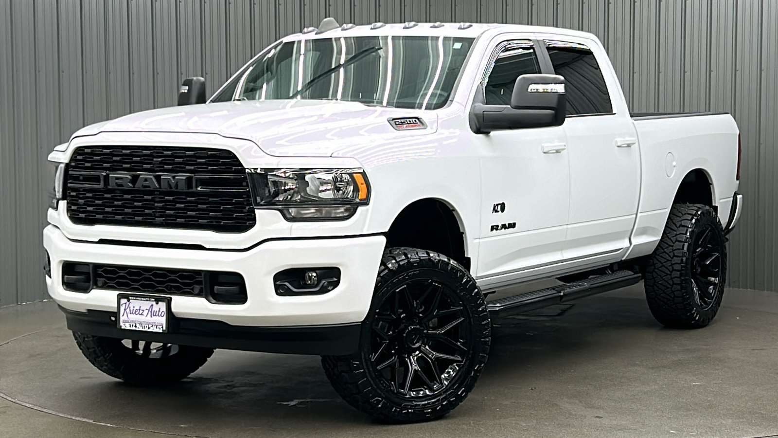 2023 Ram 2500 Big Horn 1