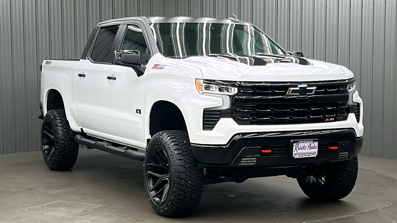 2022 Chevrolet Silverado 1500 LT Trail Boss 7