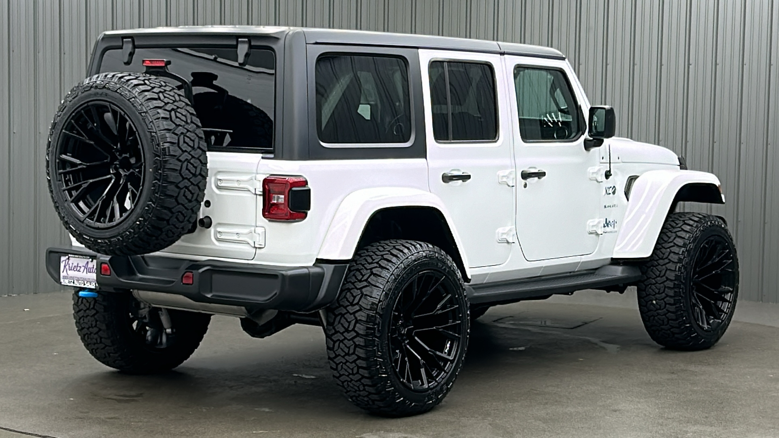 2023 Jeep Wrangler Sahara 4xe 5