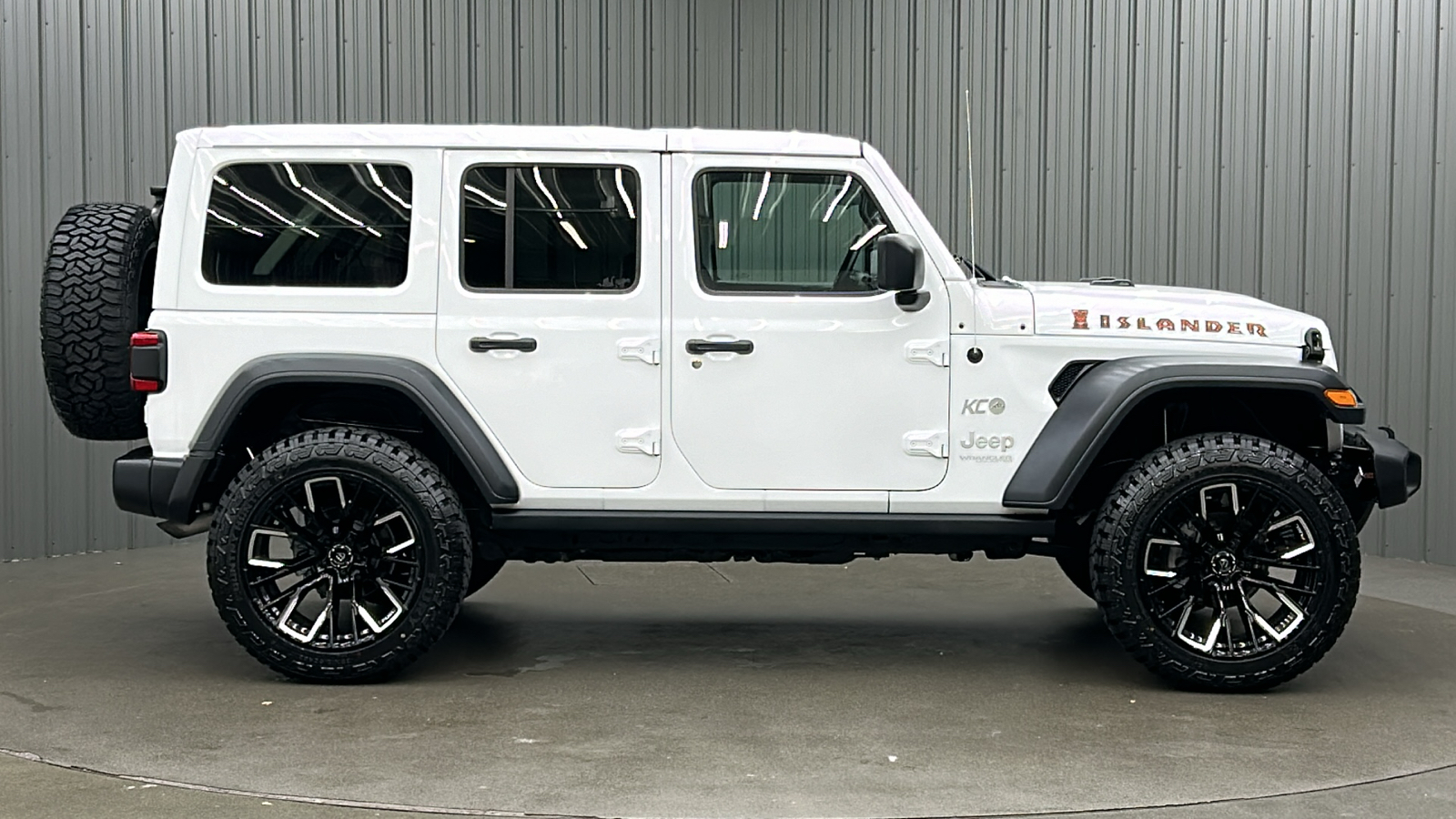 2021 Jeep Wrangler Unlimited Islander 6