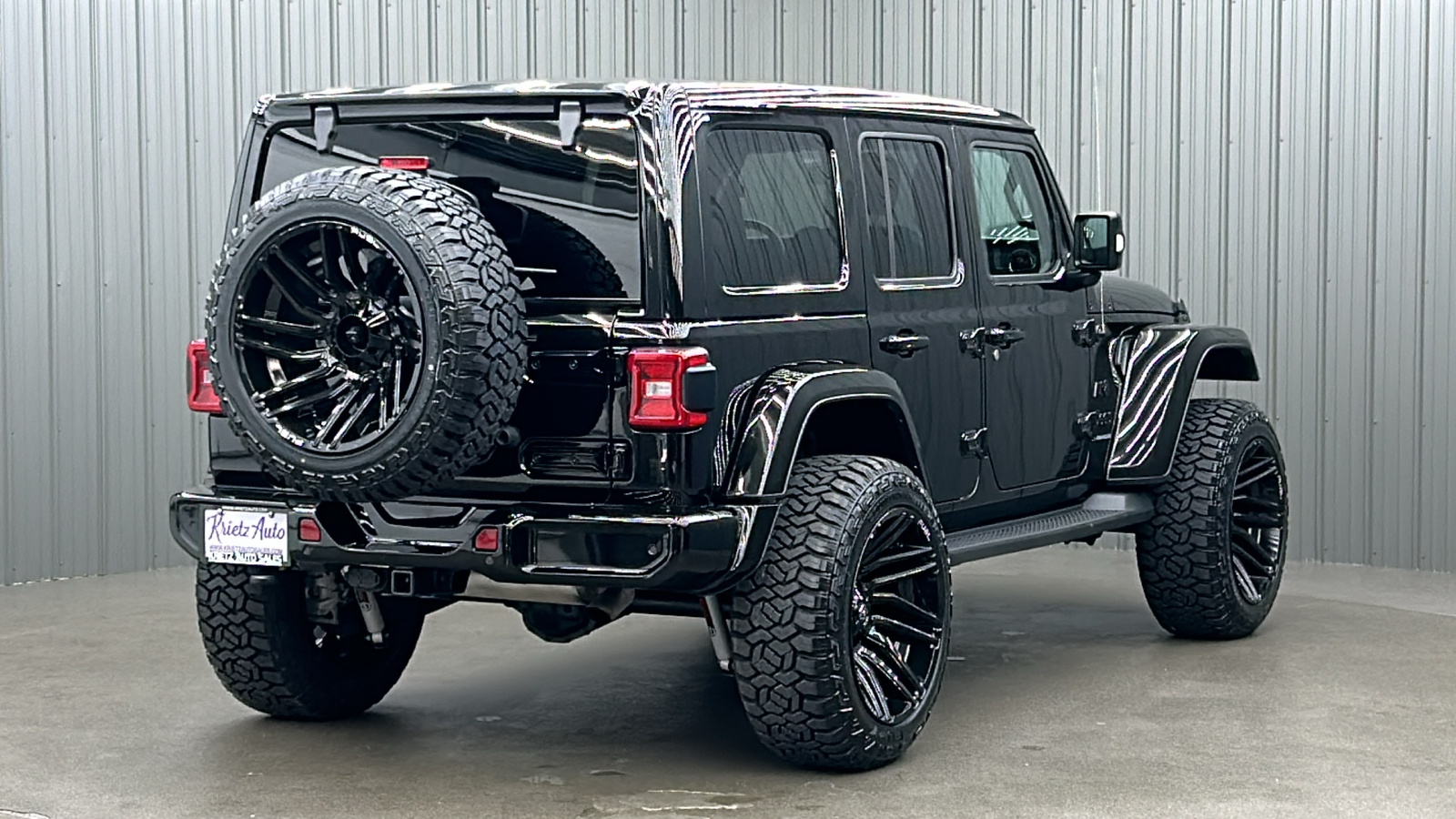 2023 Jeep Wrangler Altitude 5