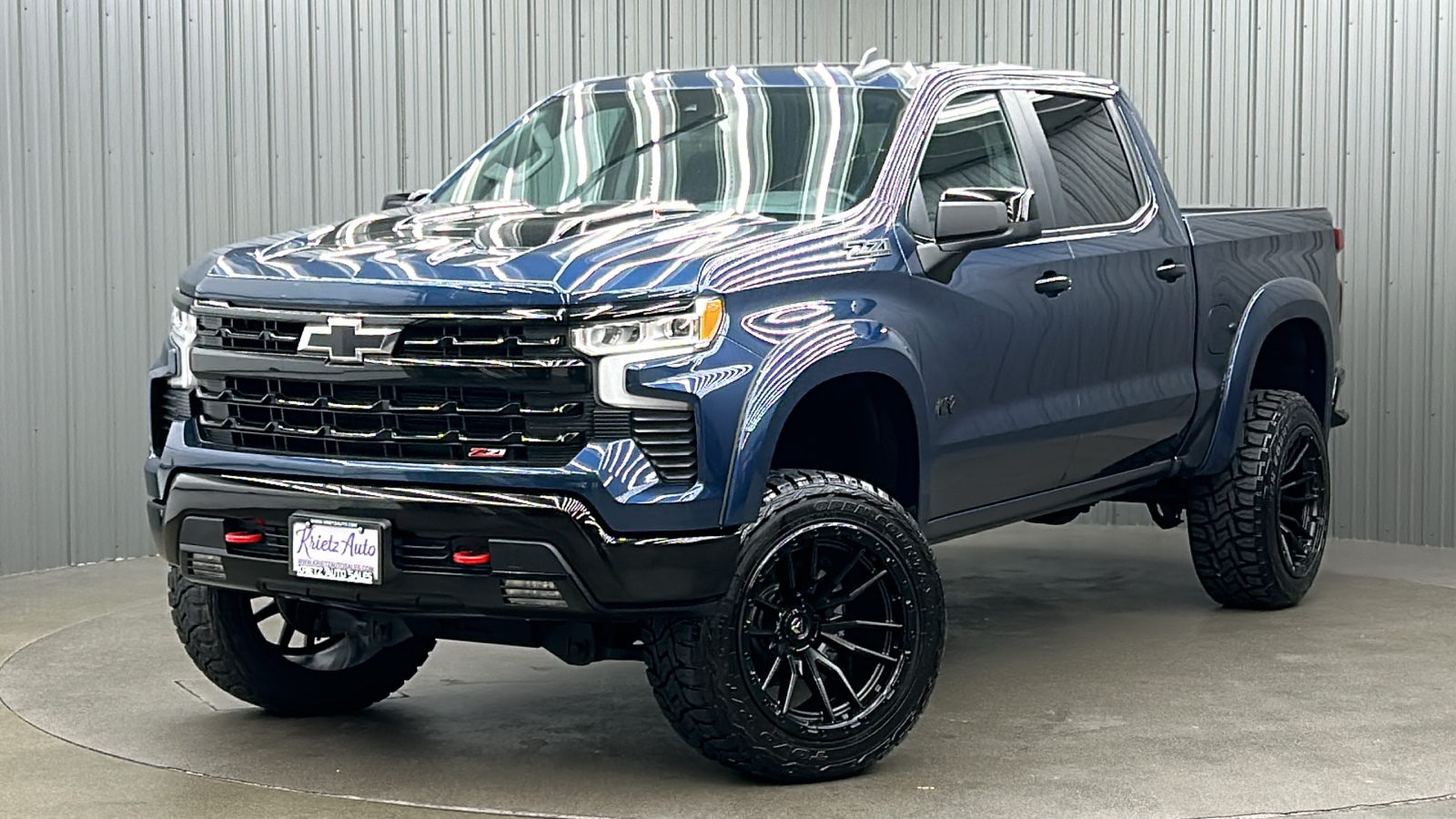 2022 Chevrolet Silverado 1500 LT Trail Boss 1