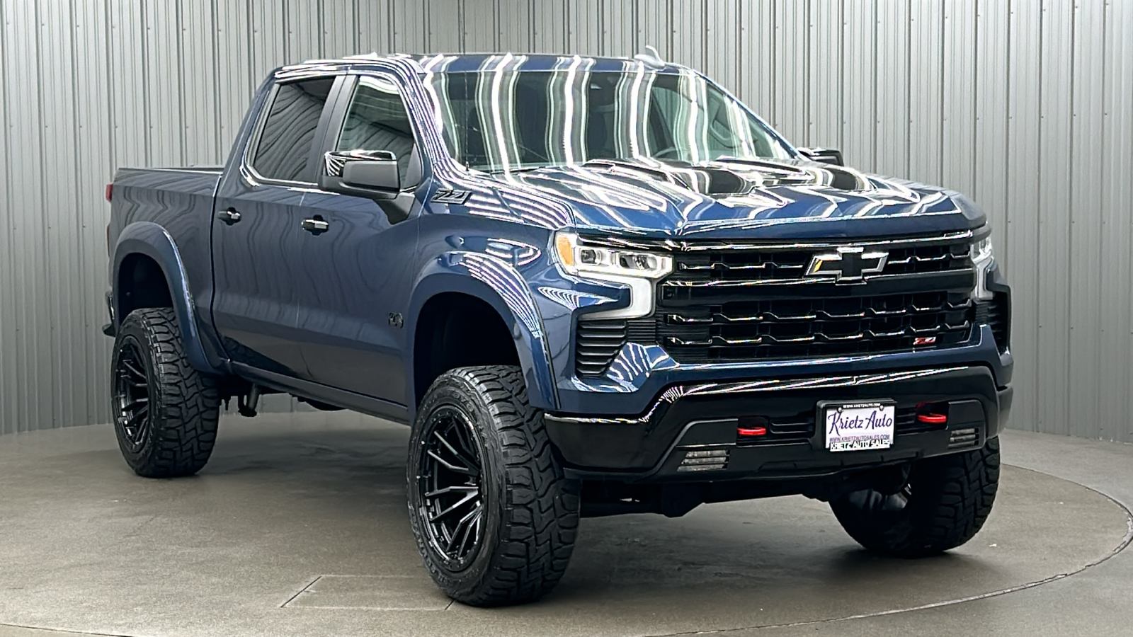 2022 Chevrolet Silverado 1500 LT Trail Boss 7