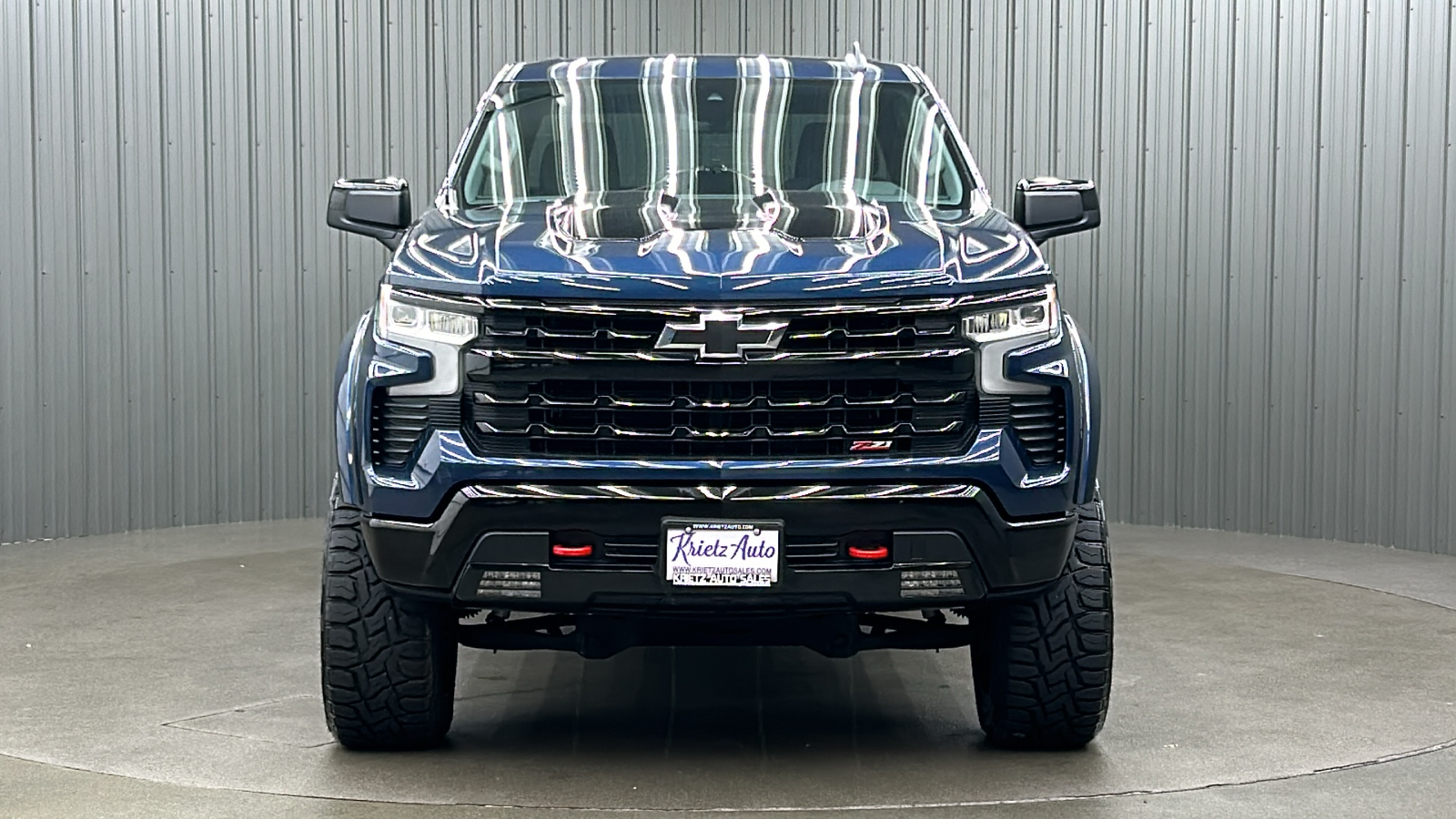 2022 Chevrolet Silverado 1500 LT Trail Boss 8