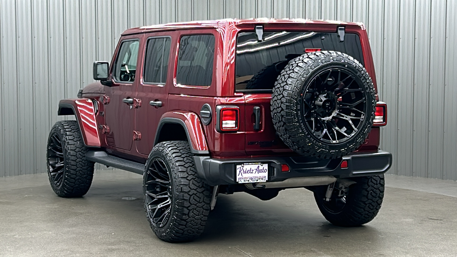 2021 Jeep Wrangler Unlimited Sahara Altitude 3