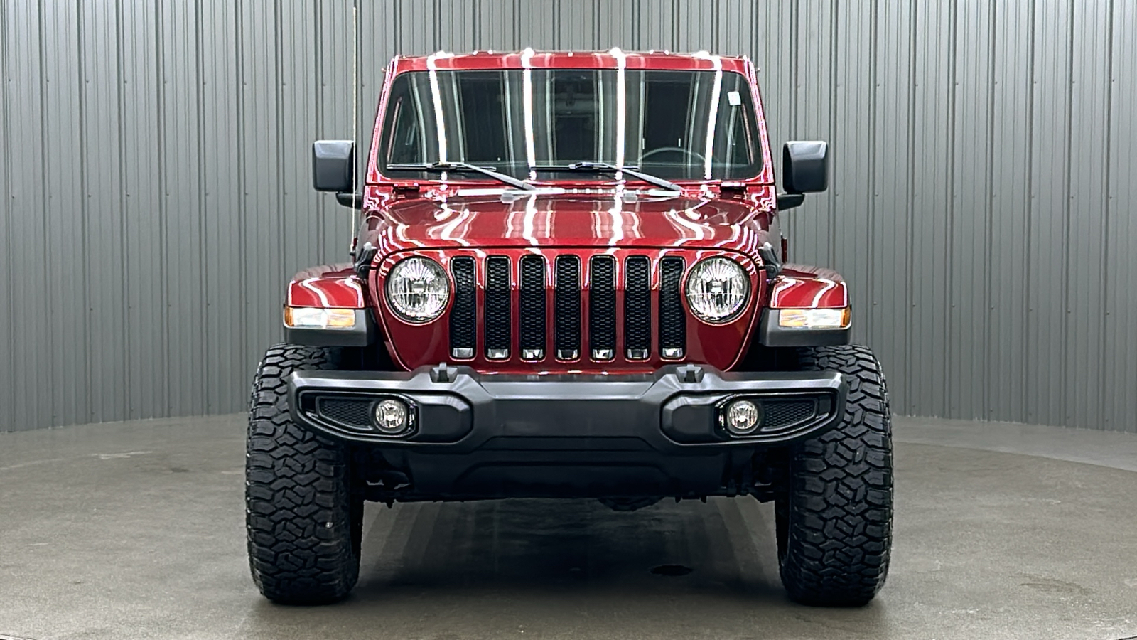 2021 Jeep Wrangler Unlimited Sahara Altitude 8