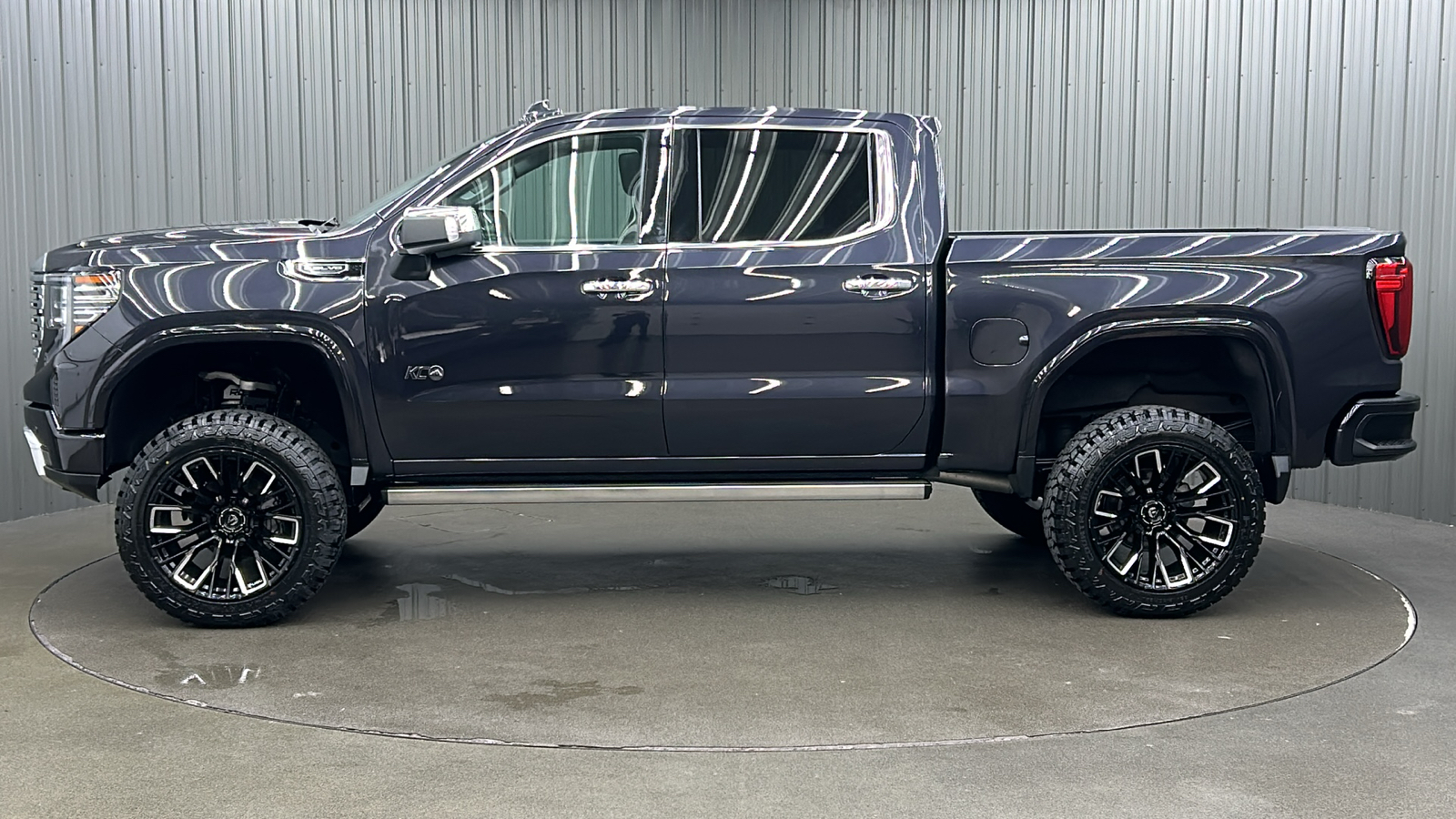 2022 GMC Sierra 1500 Denali 2