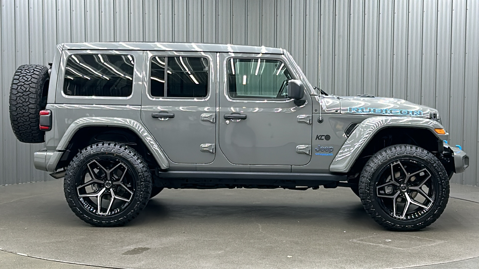 2021 Jeep Wrangler Unlimited Rubicon 4xe 6