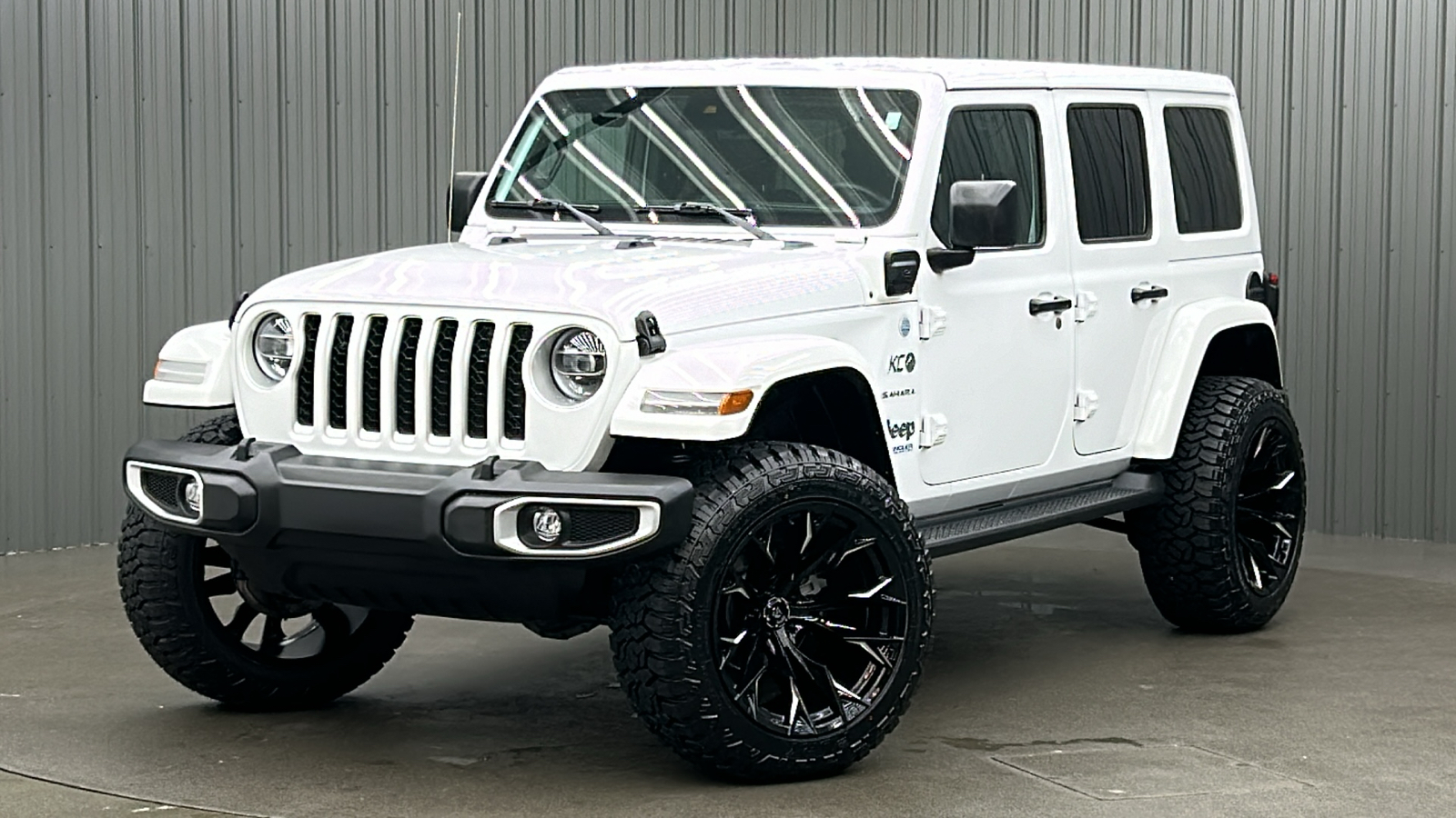 2021 Jeep Wrangler Unlimited Sahara 4xe 1