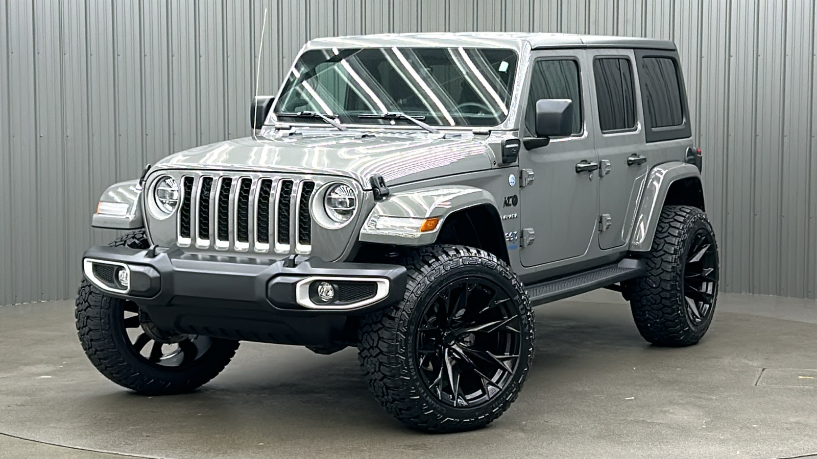 2021 Jeep Wrangler Unlimited Sahara 4xe 1