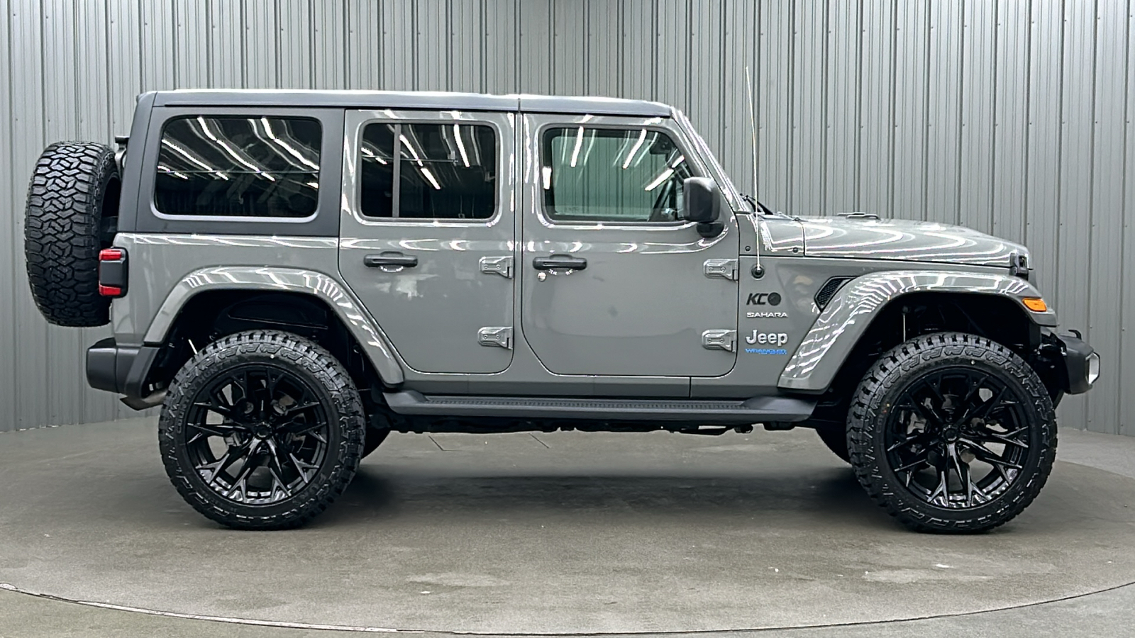 2021 Jeep Wrangler Unlimited Sahara 4xe 6