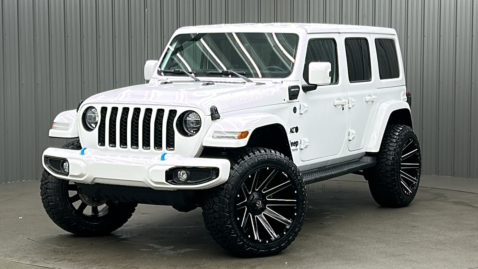 2021 Jeep Wrangler Unlimited Sahara 4xe 1