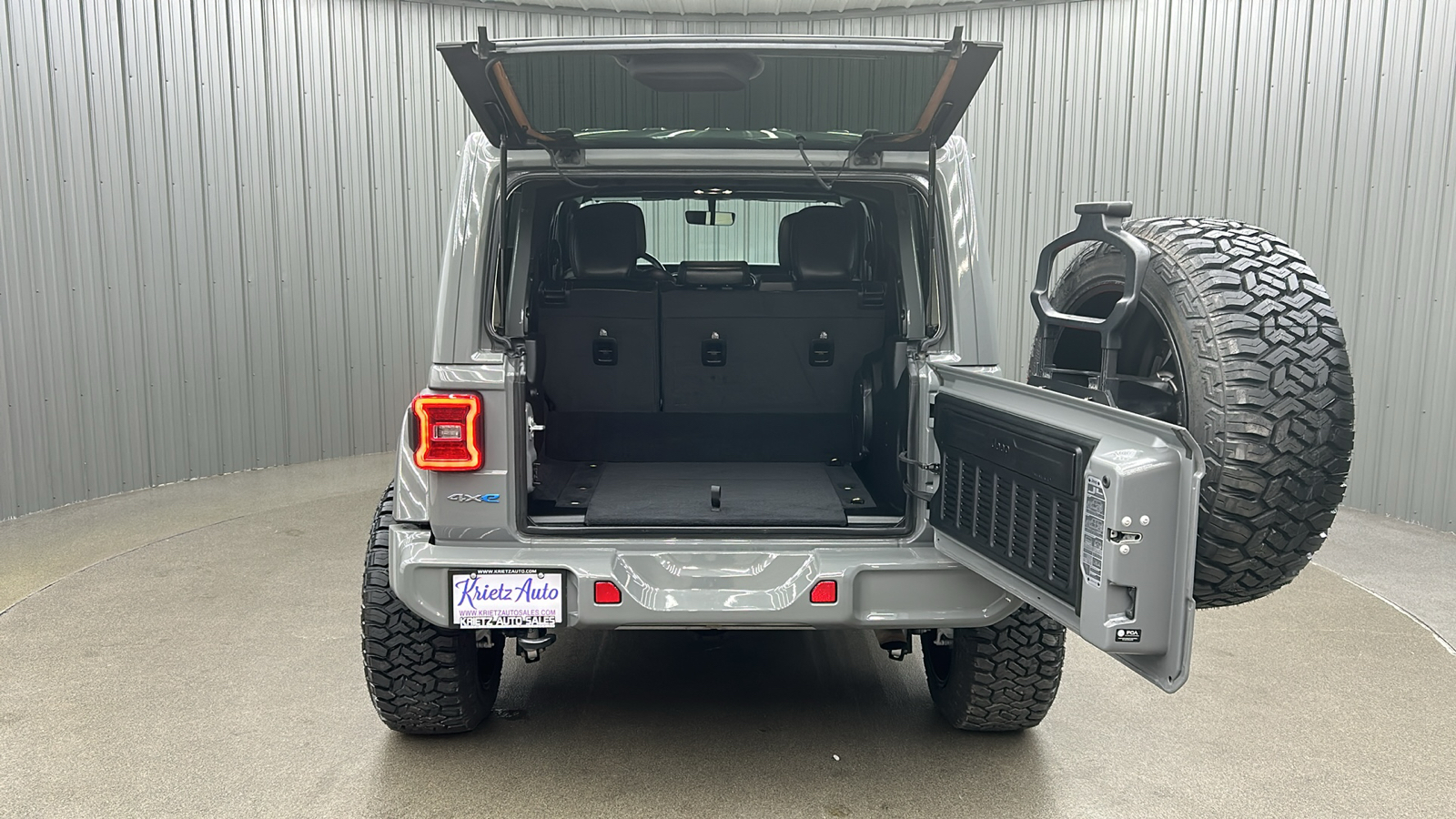 2021 Jeep Wrangler Unlimited Sahara 4xe 16