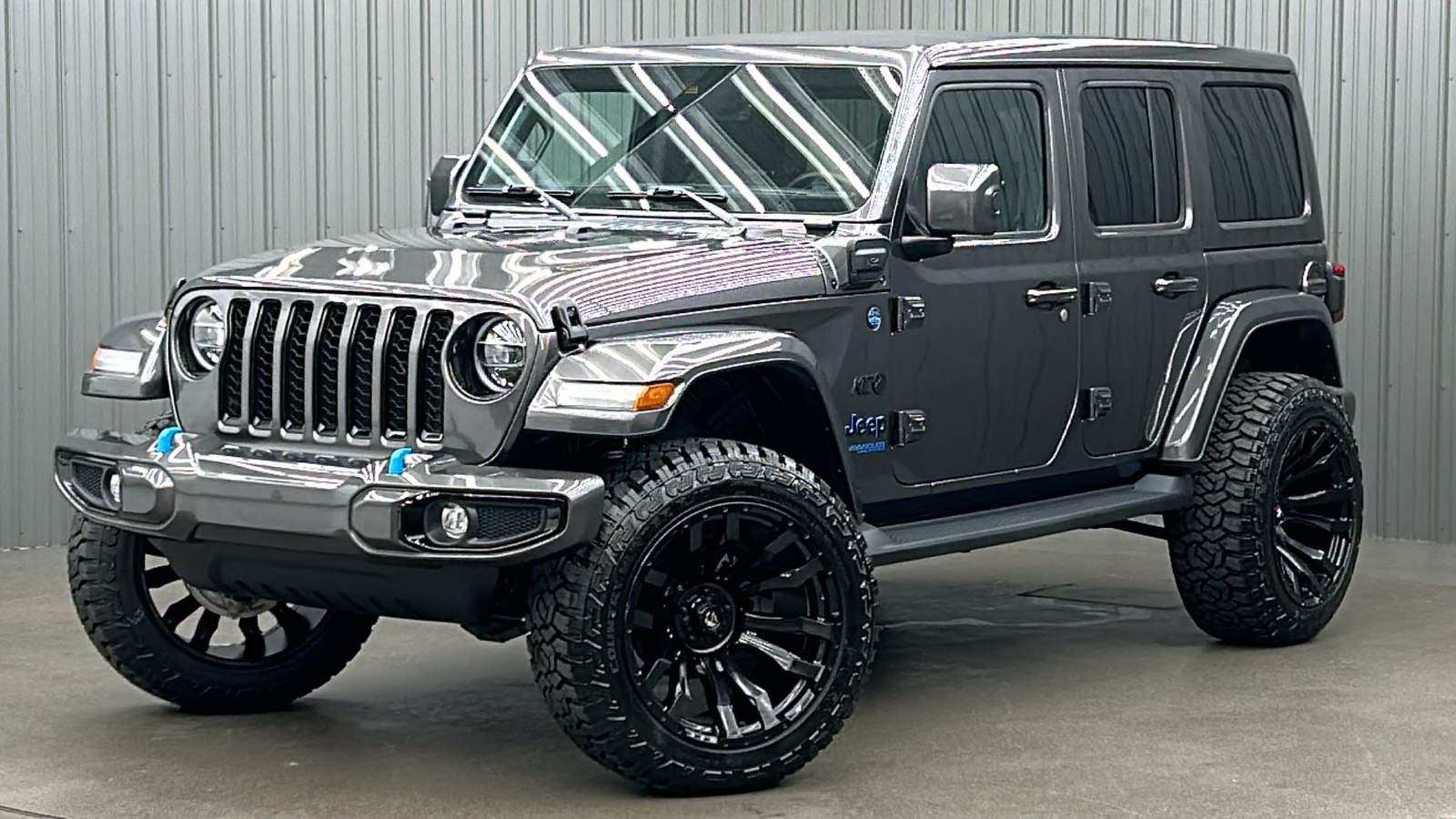 2021 Jeep Wrangler Unlimited Sahara 4xe 1