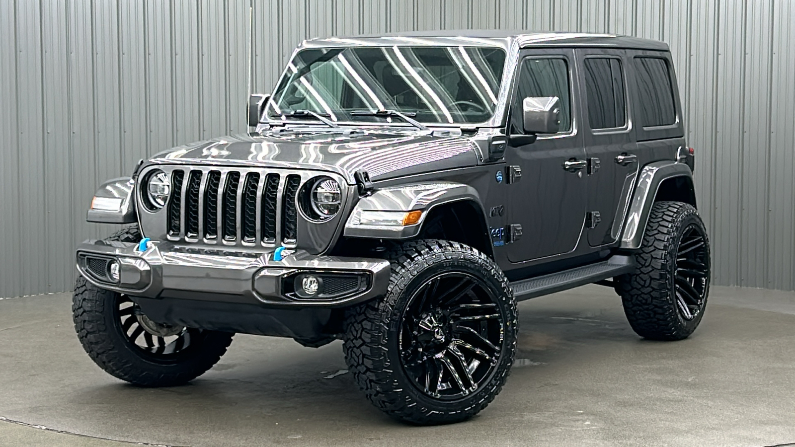 2021 Jeep Wrangler Unlimited Sahara 4xe 1