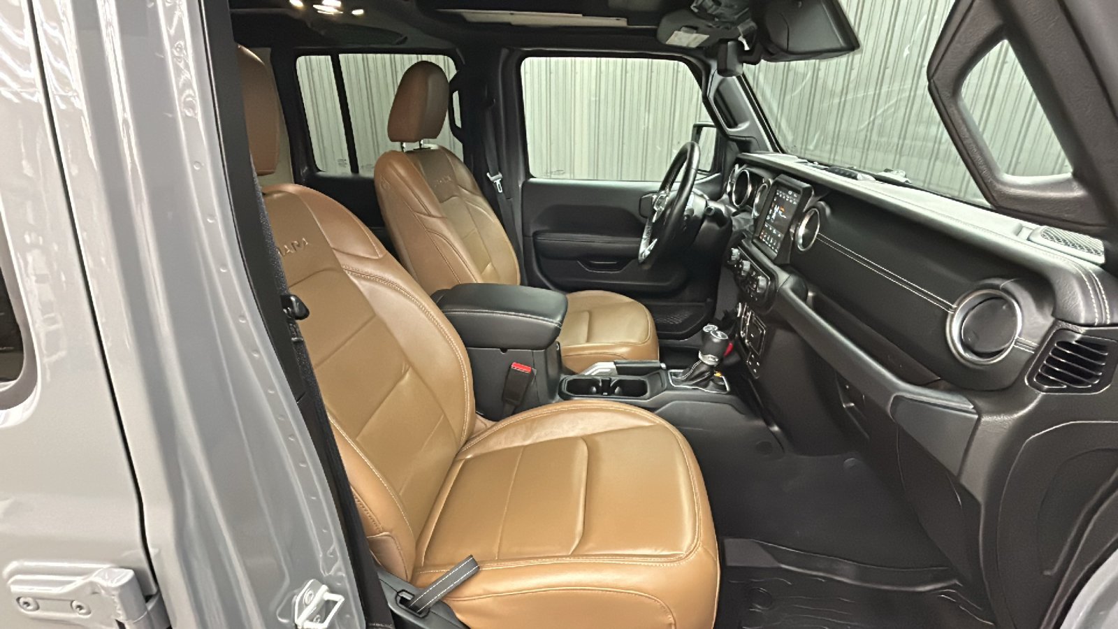 2021 Jeep Wrangler Unlimited Sahara 4xe 39